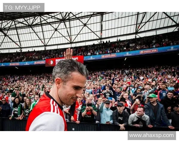 丹麦足球明星赫尔森的传奇之路与辉煌成就回顾 丹麦足球明星赫尔森的传奇之路与辉煌成就回顾