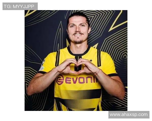 塞尔比对足球明星的热爱与追随揭示了体育界的跨界魅力与影响力