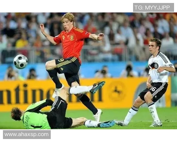 日本足球明星排行榜揭晓谁是球场上的传奇与偶像