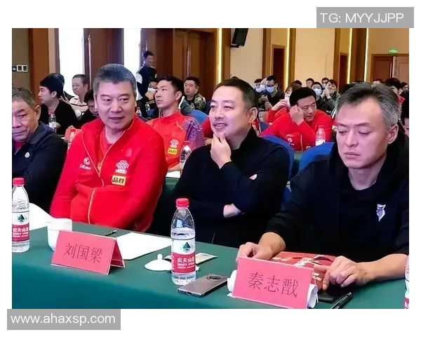 成都羽毛球队节奏之争引发热议球迷与教练的观点碰撞