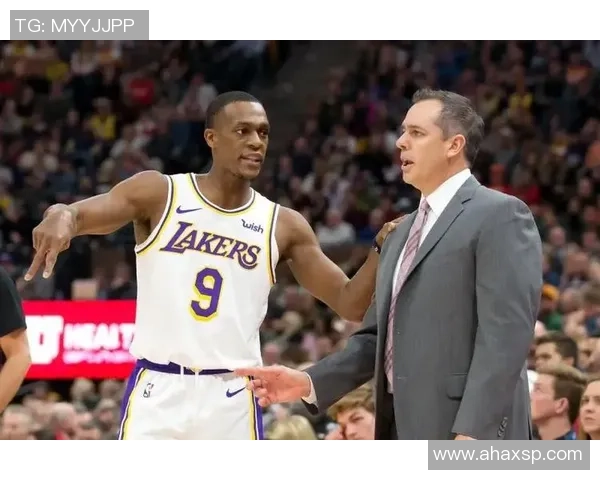 成都篮球队的力量变革引发热议新策略与团队精神的双重提升 成都篮球队的力量变革引发热议新策略与团队精神的双重提升